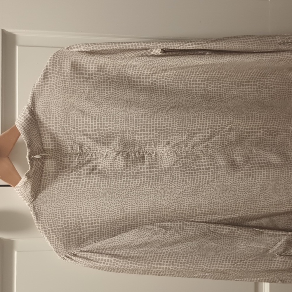 Boss Beige Patterned Blouse - Picture 5 of 5